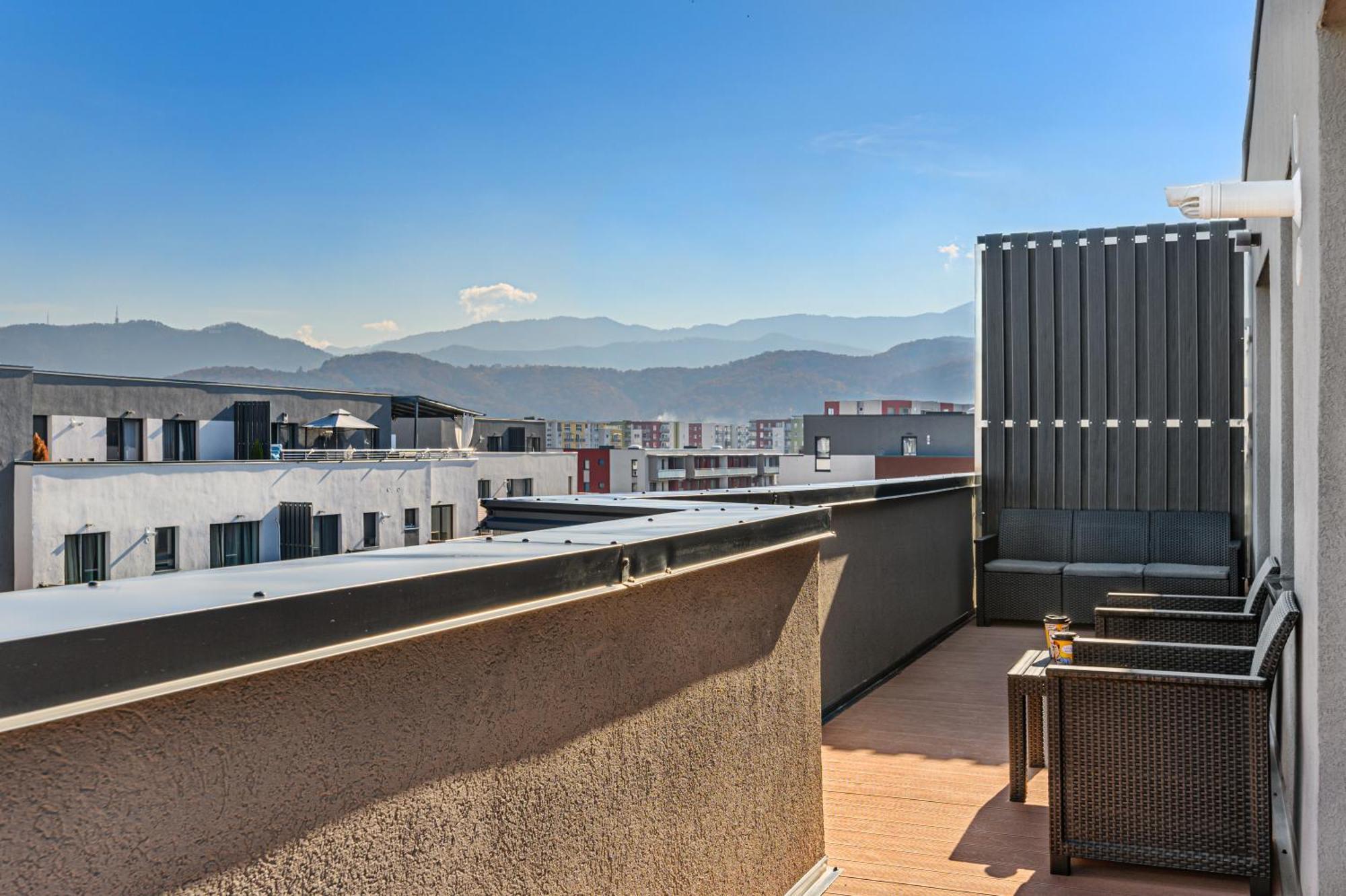 Koa - The Box Appartement Braşov Buitenkant foto